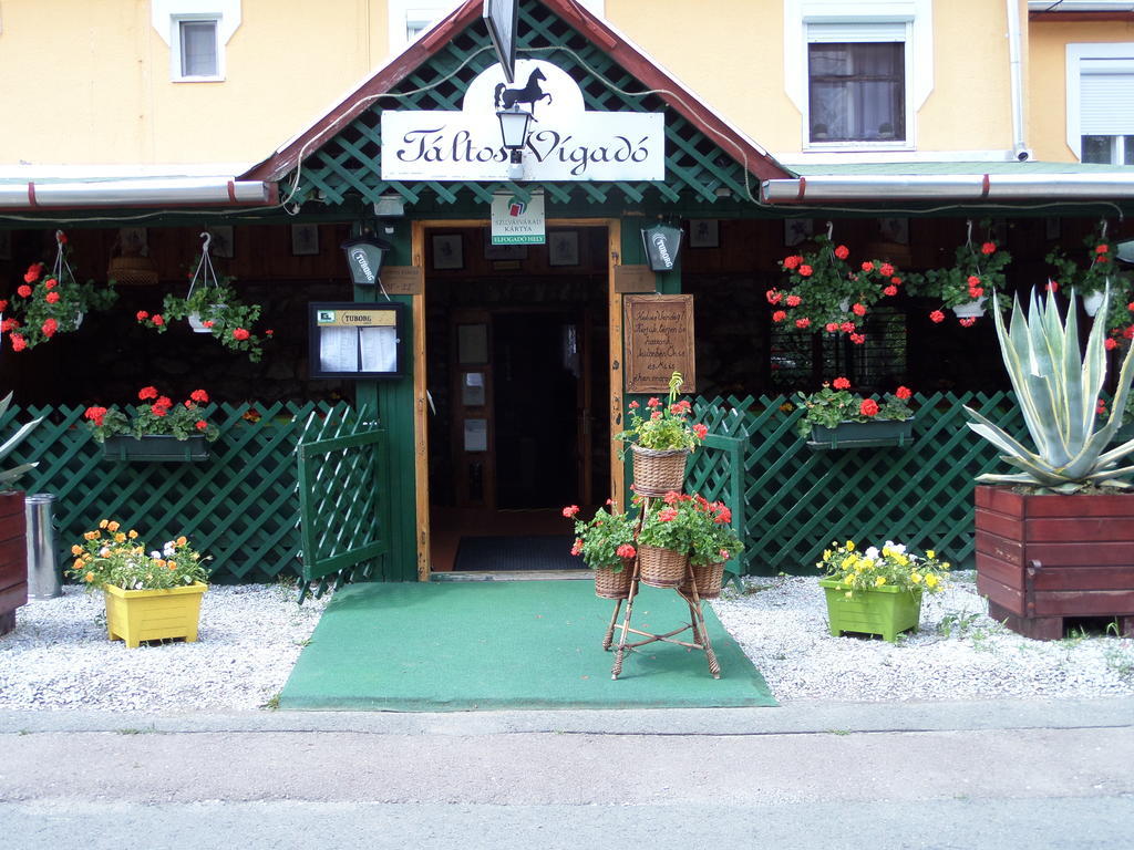 SzilvásváradTaltos Vendeghaz住宿加早餐旅馆 外观 照片