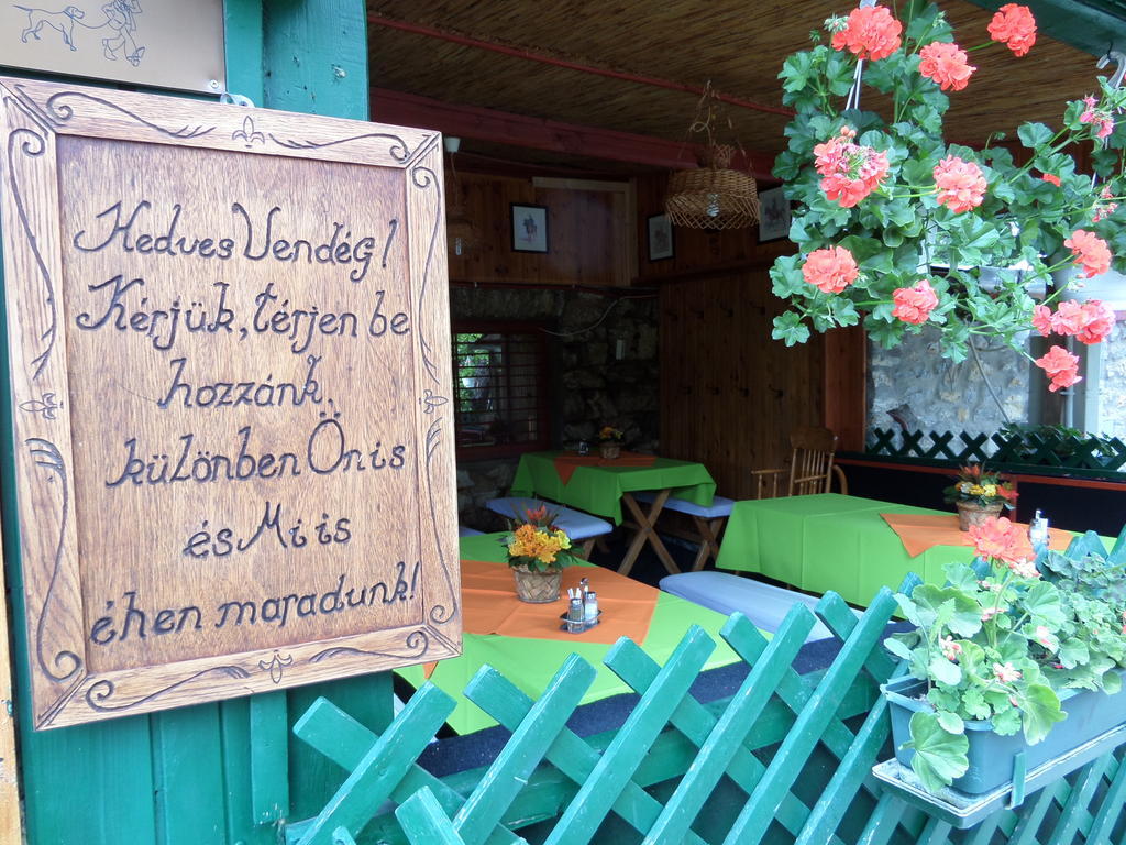 SzilvásváradTaltos Vendeghaz住宿加早餐旅馆 外观 照片