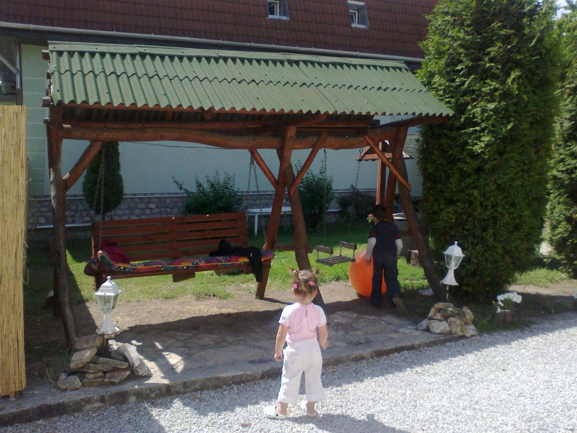 SzilvásváradTaltos Vendeghaz住宿加早餐旅馆 外观 照片
